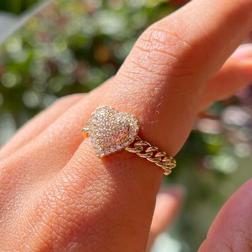 Anel zirconia branca coração cravejado (promoção 50%) aro21