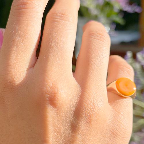 Anel de Dedinho Resina Redondo Laranja Banho de Ouro 18K aro10 (super promoção)