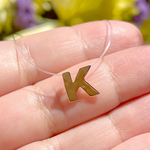 Colar folheado liso letra k nylon 42cm
