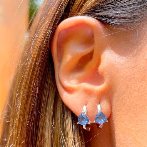 Brinco Triangular Cristal London Blue Prata 925