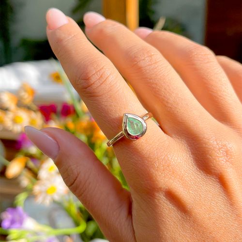 Anel Gota Fusion Esmeralda Colombiana Banho de Ouro 18K aro 19 (promoção 50%)