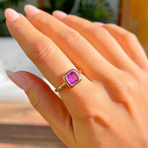 Anel Fusion Ametista Quadrado Banho de Ouro 18K aro 23 (promoção 50%)