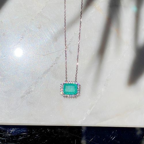 Colar fusion turmalina zirconia branca retangular cravejado em garras 9x7 50cm