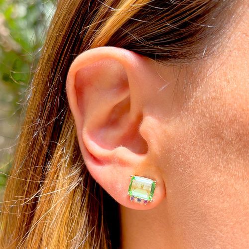 Brinco retângulo cristal ametista verde banho de ouro 18k (promoção 50%)