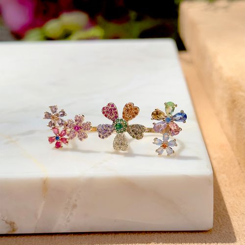 Anel duplo flores cristal opala banho de ouro 18k
