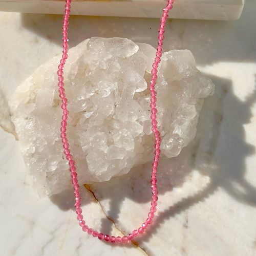 Colar handmade cristal quartzo rosa 43 cm banho de ouro 18k
