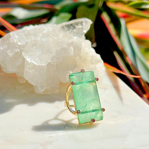 Anel retângulo fusion esmeralda colombiana banho de ouro 18k