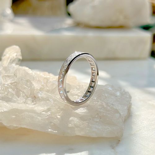 Anel Zirconia Branca Inteira Cravação Trilho aro 22