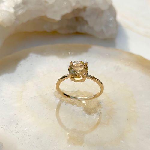 Anel redondo cristal citrino banho de ouro 18k
