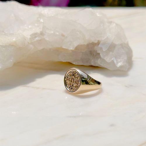 Anel São Bento Liso Dedo Mínimo (Mindinho) Banho de Ouro 18K Nano Gold aro 8
