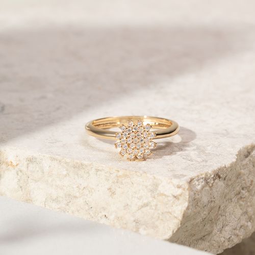 Anel redondo grande zircônia branca banho de ouro 18k