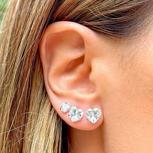 Kit de brincos corações zircônias brancas 6mm/8mm/10mm banho de diamante