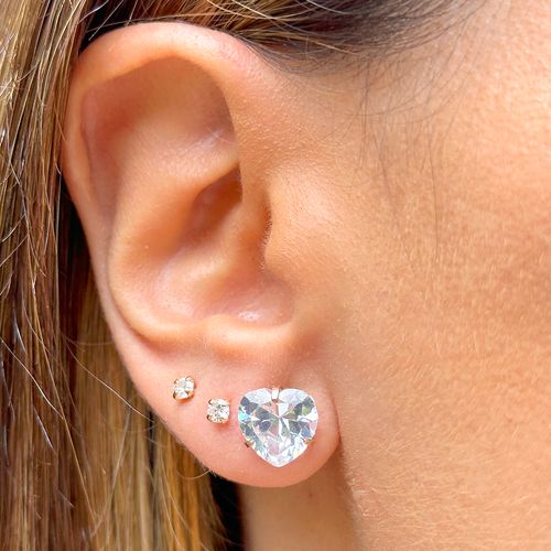 Kit de brincos corações zircônias brancas 6mm/8mm/10mm banho de diamante