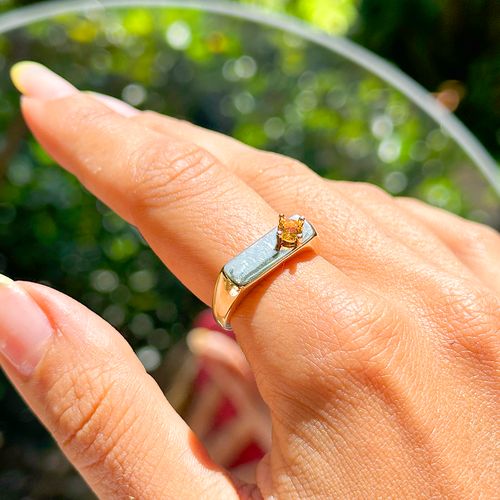 Anel reto coroa cristal citrino banho de ouro 18k
