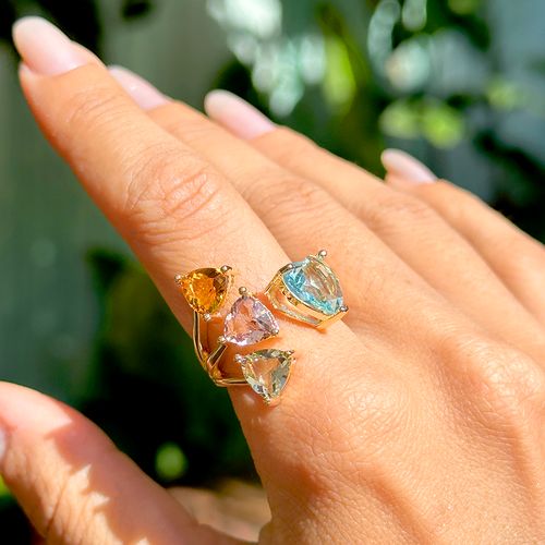 Anel Coração Cristal Topázio Azul Topo Aberto Banho de Ouro 18K