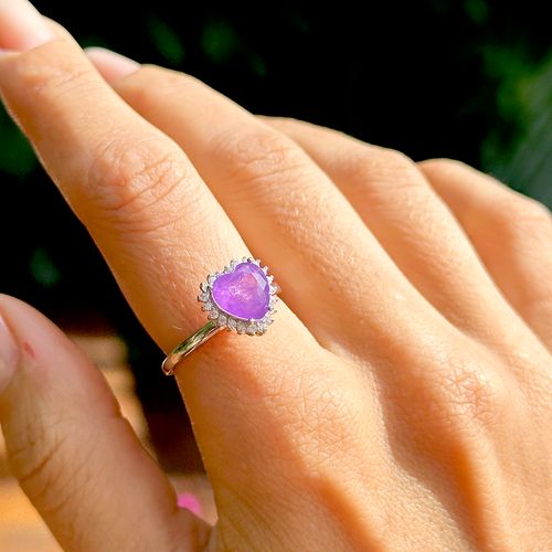 Anel  Fusion Ametista Coração Cravação de Garras aro 23