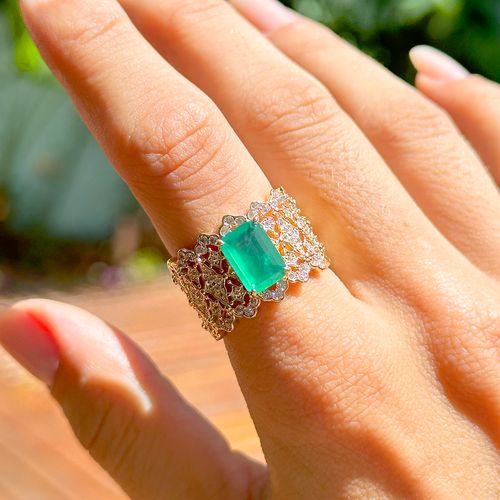 Anel retângulo coroa fusion esmeralda banho de ouro 18k