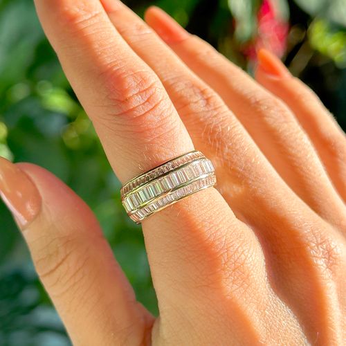 Aliança Inteira Cravação Trilho de Zircônia Branca Banho de Ouro 18k