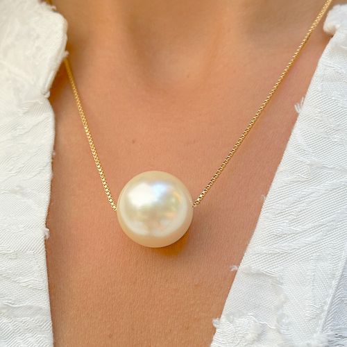 Colar de Pérola Coreana Pendulo Esfera de 20mm Banho de Ouro 18k Tam 50cm