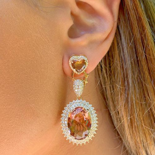 Brinco Maxi Oval Cristal Rodolita com Zircônias Brancas - Banho de Ouro 18k