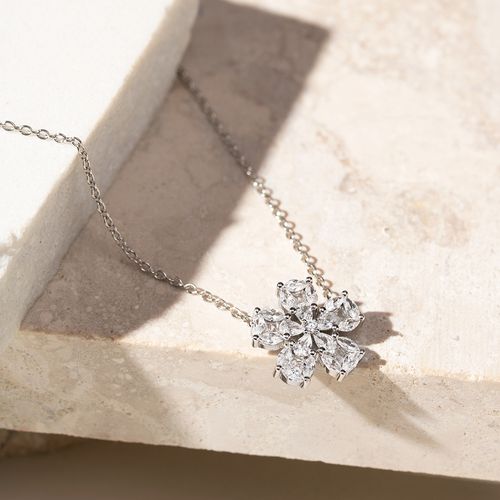 Colar Flor 5 Pétalas Cravejadas com Zircônia Branca em Navetes e Gotas - 48cm - Prata 925