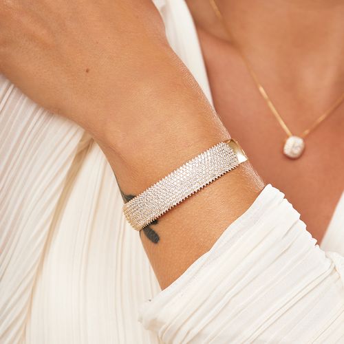 Bracelete com 9 Linhas Cravejadas de Zircônias Brancas - Banho de Ouro 18k