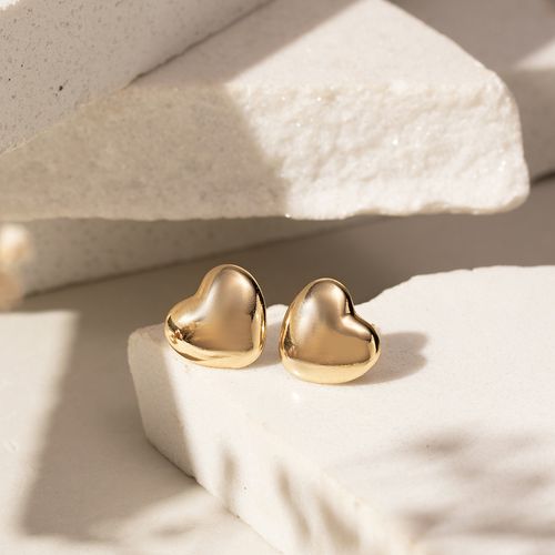Brinco Liso de Coração 13x13 - Banho de Ouro 18k