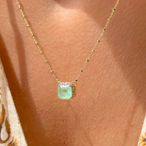 Colar Escapulário com Fusion de Esmeralda Colombiana e Zircônias Brancas - 65cm - Banho de Ouro 18k