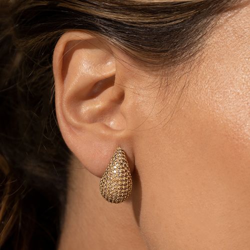 BRINCO ZIRCONIA CHAMPAGNE GOTA PERA CRAVEJADA 20MM