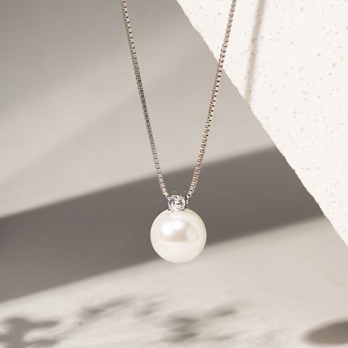 Colar Ponto de Luz Com Pérola Shell 10mm e Zircônia Branca - Prata 925