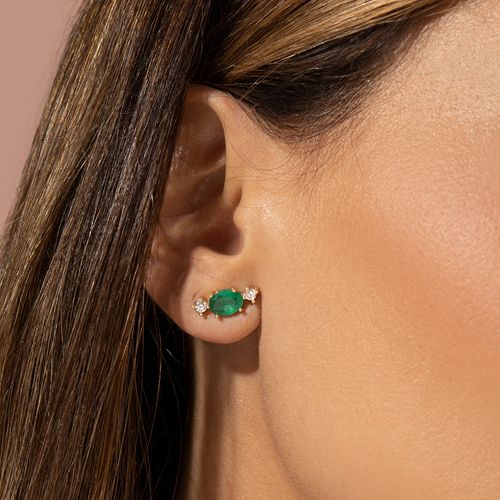 Brinco Oval de Cristal Esmeralda e Zircônias Brancas - Banho de Ouro 18k