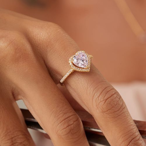 Anel Coração Cristal Light Pink e Zircônias Brancas - Banho de Ouro 18k