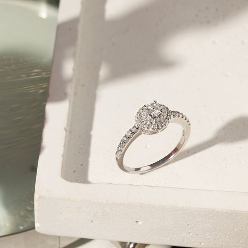 Anel Solitário Moissanite Lapidação Brilhante 4mm 0,3CT/25 Pontos D - VVS1 - Prata 925