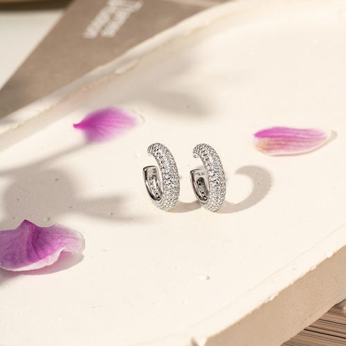 Par de Piercings Cravejado com Zircônias Brancas - Prata 925