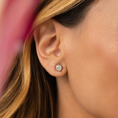 Brinco Moissanite Lapidação Brilhante 5mm 0,5CT/50 Pontos e Zircônias Brancas D - VVS1 - Prata 925