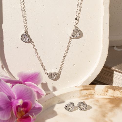 Colar Cinco Corações com Zircônias Brancas Baguetes 50cm - Prata 925