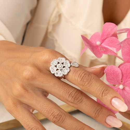 Anel Trevo Corações com Zircônias Brancas Baguetes - Prata 925