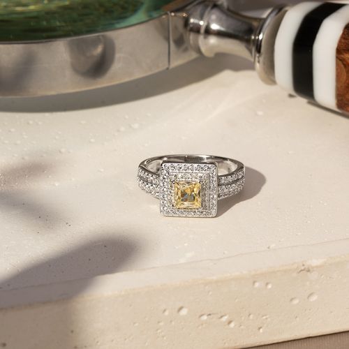 Anel Quadrado com Zircônia Diamond Lemon e Zircônias Brancas - Prata 925