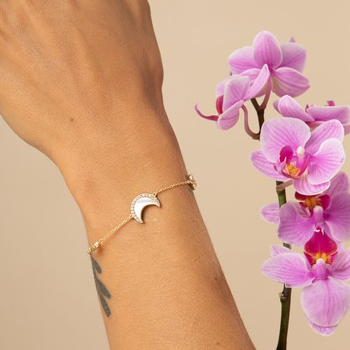 Pulseira Lua e Estrelas com Madrepérola e Zircônias Brancas 19cm - Banho de Ouro 18k