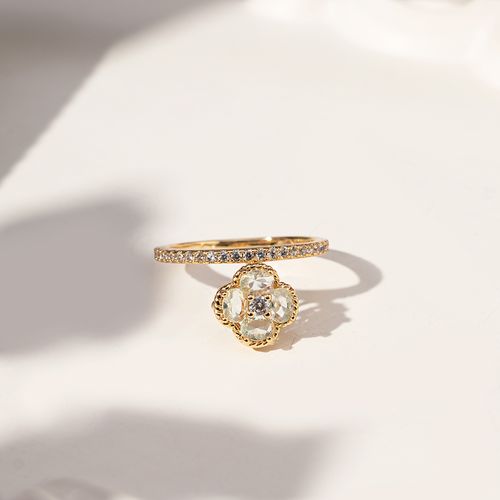 Anel Trevo com Cristal Água Marinha e Zircônias Brancas - Banho de Ouro 18k