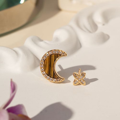 Brinco Lua de Olho de Tigre e Estrela com Zircônias Brancas - Banho de Ouro 18k