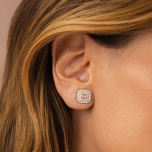 Brinco Quadrado com Zircônia Fancy Pink, Zircônias Kunzita e Zircônias Brancas com Microzircônias no Banho de Ouro Rosé - Prata 925
