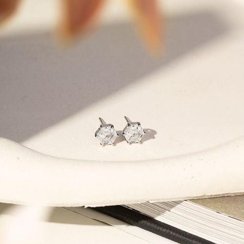 Brinco Ponto de Luz Redondo com Zircônias Brancas - Prata 925