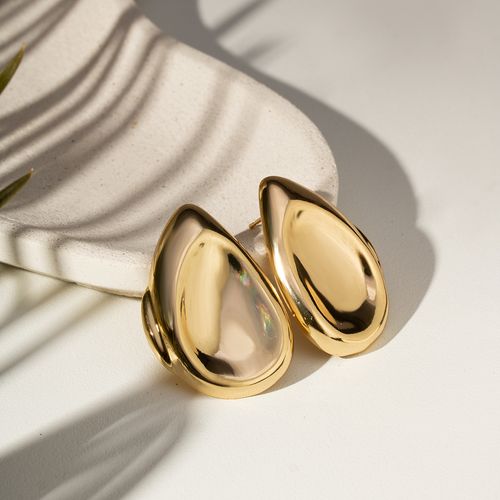 Brinco Liso Gota Orgânica - Banho de Ouro 18k