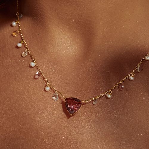 Colar Trillion com Cristal Rodolita, Pérolas de água Doce e Cristais Topázio Azul e Citrino 50cm - Banho de Ouro 18k