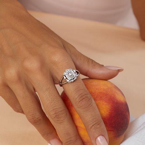 Anel Flor com Baguetes e Zircônias Brancas - Prata 925