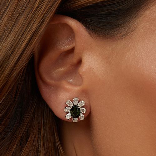 Brinco Lapidação Oval com Turmalina Natural 6x8 e Moissanites em Gotas - D VVS1 - Prata 925