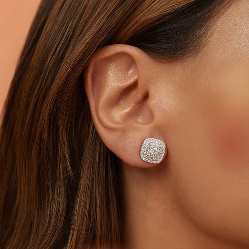 Brinco Quadradinho Cravejado com Zircônias Brancas - Prata 925