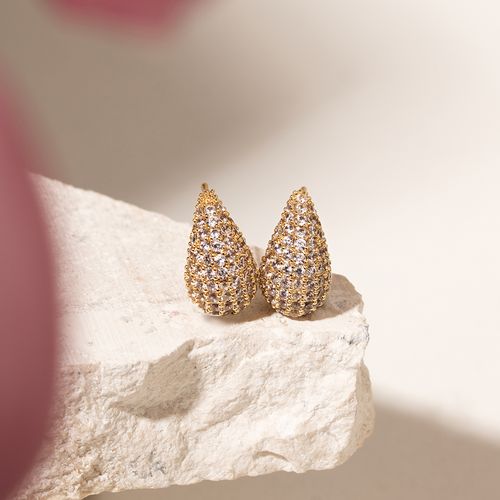 Brinco Gota Pera Cravejada Zircônia Branca 14mm - Banho de Ouro 18k