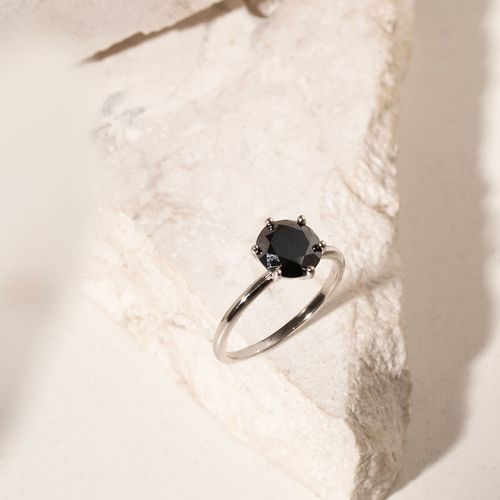Anel Solitário Lapidação Brilhante Moissanite Negra 8mm / 2.0ct | Moissan Obsidian - Prata 925
